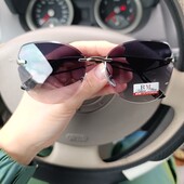 Сонцезахисні окуляри фігурна оправа Rebecca Moore