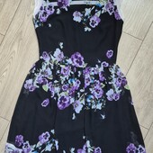 Неймовірна сукня у квітковий принт. Розмір С