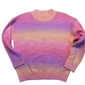 Гарненький светр на 8-9років зріст 134