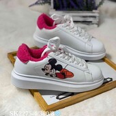 Женские кеды зимние с мехом ,серия Дисней от известной фирмы "Stilli"красные