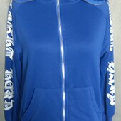 Спортивная кофта с надписями и капюшоном