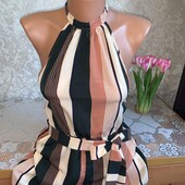 У новому стані ромпер шорти з кишенями розмір XS..