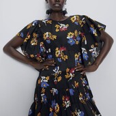 Стильна котонова сукня Zara з рукавами воланами, S