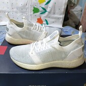 Кроссовки.р.р.39.стелька 25 см.в хорошем состоянии.Оригинал!