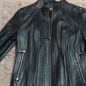 Шикарна коротка куртка шкіряна