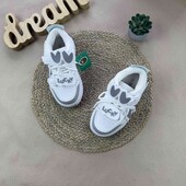 Круті кросівки