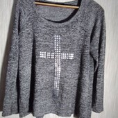 Класна ошатна кофта б/в . Розміри 54-58