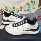 Кроссовки.р.р.39.стелька 24.5 см.в хорошем состоянии.Оригинал!