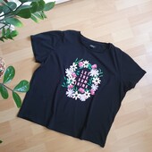 Футболка нова, бавовняна. Гарний принт ❤️Від 2-х лотів подарунок