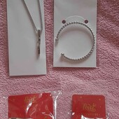 прикраси жіночі все що на фото