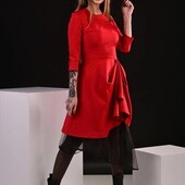 Червона святкова сукня