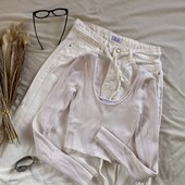 Молочна кофтинка в рубчик