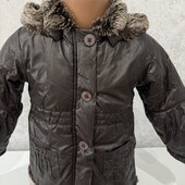 Новий завіз Тепленька куртка на хутрі у хорошому стані 86 є заміри