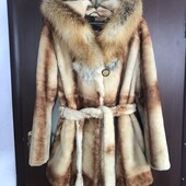 Шуба синтетична з Лисячим коміром натуральним
