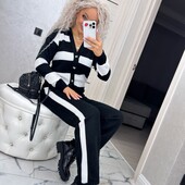 Женский брючный костюм весна