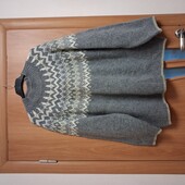 Теплий шикарний светр розмір 24