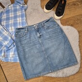 Базова, брендова джинсова спідниця, без дефектів ✨