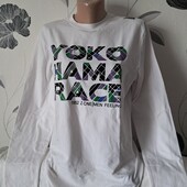 Светир білий футболочний стильр50 /52 гарний стан