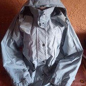 Фірмова вітровка-непромокайка на блискавці,розмір L/XL,але дивіться заміри