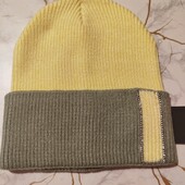 Жіноча шапка