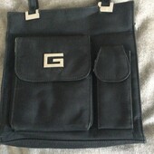 Сумка середніх розмірів