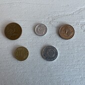 Монети світу в лоті 5 шт