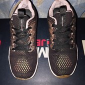 Кроссовки.р.р.36.стелька 22.5 см.в хорошем состоянии.Оригинал!