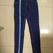 Штани джинси на дівчинку