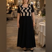 Вечірня довга сукня з вишивкою