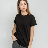 Футболка жіноча Nike базова