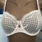 Шикарный бюст р.В.С.