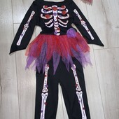 В ідеалі костюм на 1-1,5года.