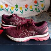 Кроссовки.р.р.38.стелька 24 см.в хорошем состоянии.Оригинал!