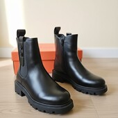 Стильні зручні зимові черевики на хутрі,якість супер