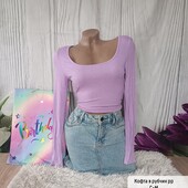 Кофта в рубчик,з цікавою спинкою