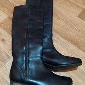 дуже гарні і якісні шкіряні сапоги чоботи ботфорди фірми Asos