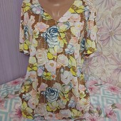 Нова легка Футболочка .. обг 108.яскрава