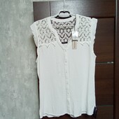 Новая брендовая красивая блузка из вискозы и хлопкового кружева р.14.