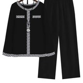 Новый жіночий костюм