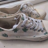 кеди з анасами