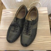 шкіряні туфлі 42 р