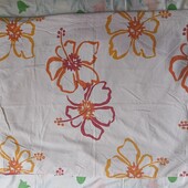 Комплект пододеяльник+наволочка.в хорошем состоянии.