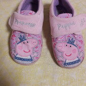 Зручні тапки на липучках