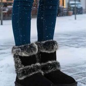 Теплющі, гарненькі уггі для дівчинки, на змійці, натуральний замш, хутро.