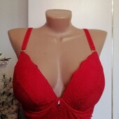 Новий! Красивий бюстгальтер на кісточках New look 32/70F