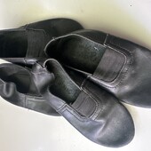 Шкіряні чешки