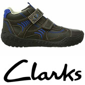 Оригінал, нові шкіряні демісезонні черевики Clarks 24 розмір