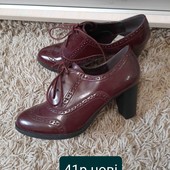 Ботінки нові ,сапошки