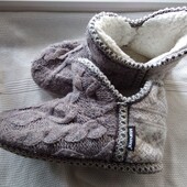 Чудові тапулі Muk Luks . Розмір 38- 25 см