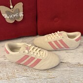 Adidas,оригінал,із натуральної замші,розмір 36,устілка 23.Новинка